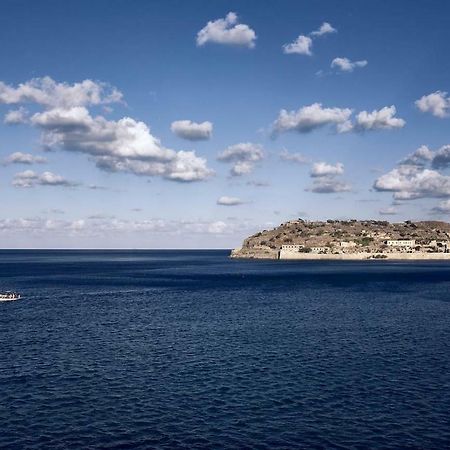 אלונדה Plaka Sea Front Residence מראה חיצוני תמונה
